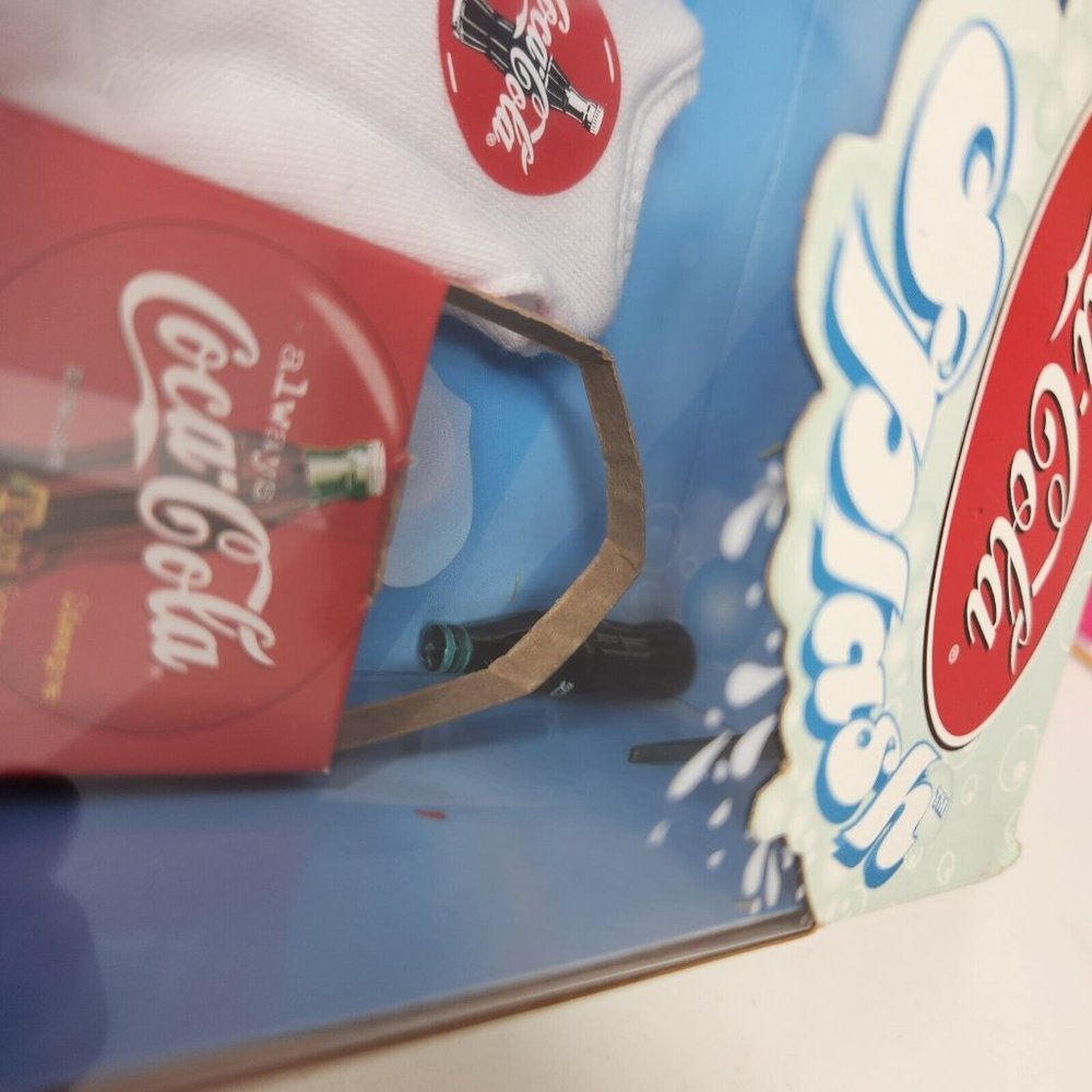 Coca-Cola Barbie Lot of 2 - Coca Cola Splash Barbie and Coca Cola Party Barbie - Picture 5 of 13